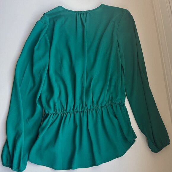 Women’s Wrap Peplum Top - Picture 3 of 4